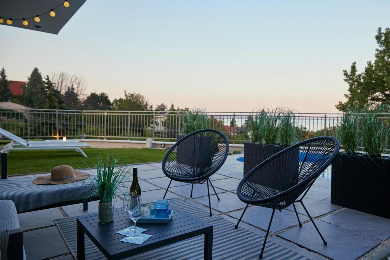 Lake Spirit Boutique Apartments Balatonalmadi Bagian luar foto
