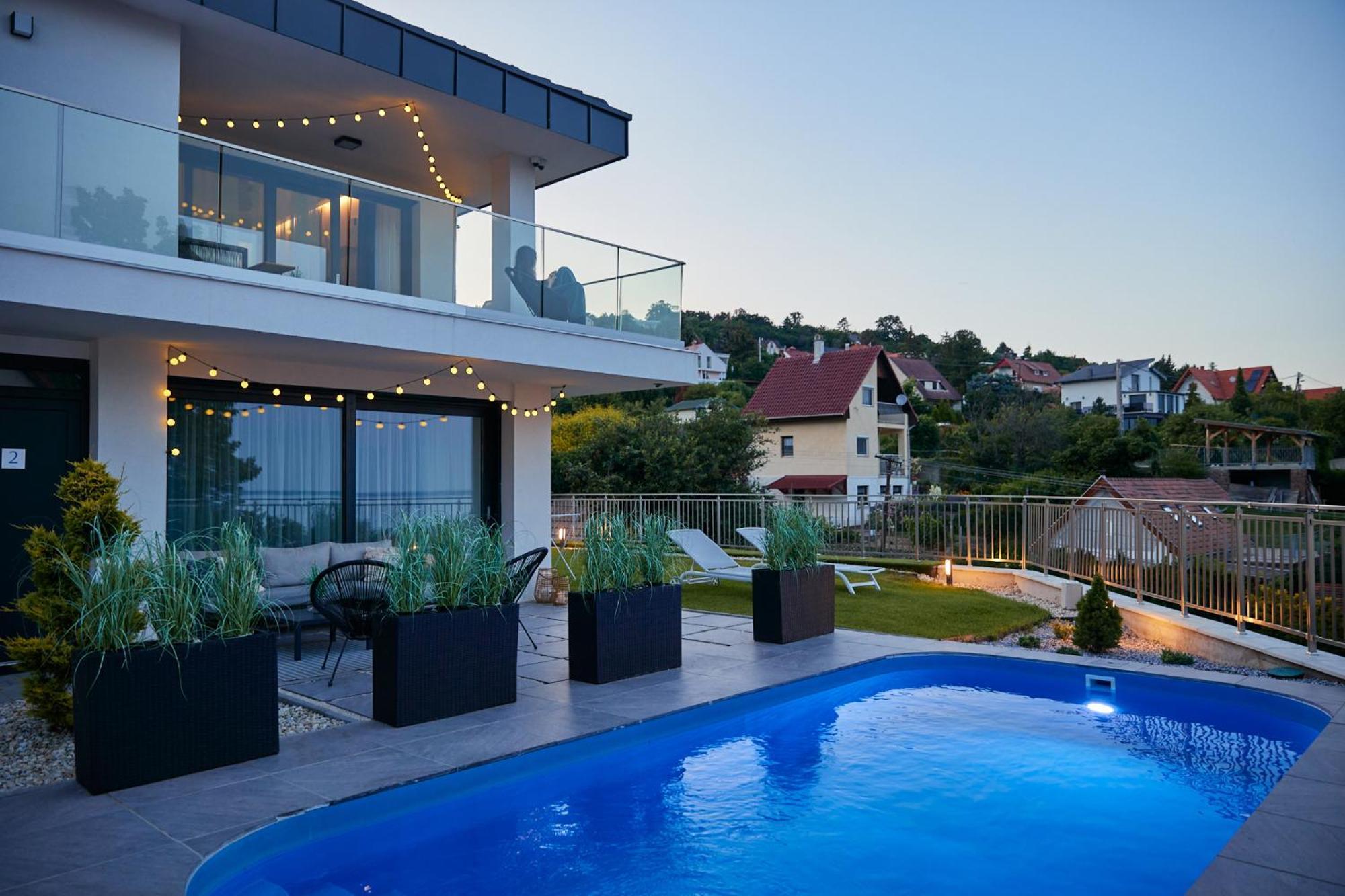 Lake Spirit Boutique Apartments Balatonalmadi Bagian luar foto