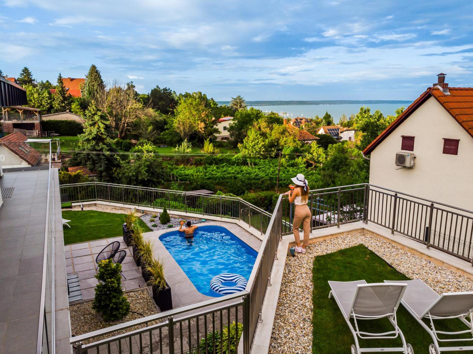 Lake Spirit Boutique Apartments Balatonalmadi Bagian luar foto